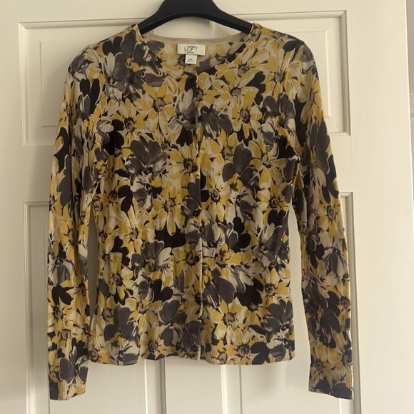 Loft cardigan sweater - Picture 1 of 3